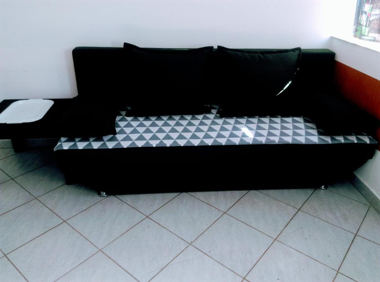 Fesztival Nyaralohaz Apartment ซามาร์ดี ภายนอก รูปภาพ
